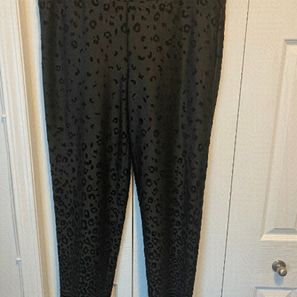 Melissa Paige women’s XL pull up pants
